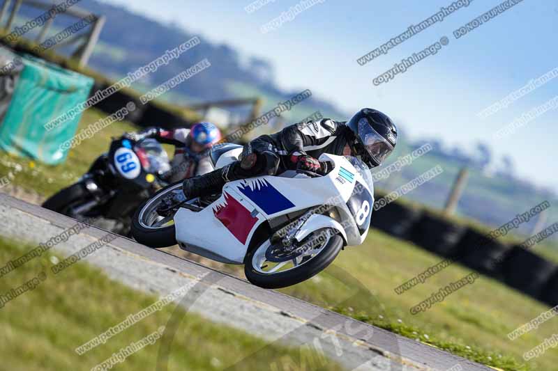 anglesey no limits trackday;anglesey photographs;anglesey trackday photographs;enduro digital images;event digital images;eventdigitalimages;no limits trackdays;peter wileman photography;racing digital images;trac mon;trackday digital images;trackday photos;ty croes